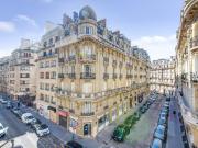 ARC DE TRIOMPHE LUXE FLAT, Paris Amsterdam Apartments...