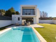 ARCHI CALI Villa T5 de 138 m2 Terrain de 1238 m2 Piscine...