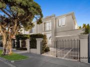 Architectural Classical Design: Timeless Luxury in...