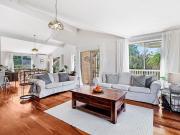 Architectural Light, Leafy Vistas and Effortless Living...