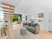 Architecturally Designed Courtyard Apartment with High...