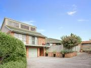 Architecturally Designed Living with Stunning Hopkins...