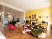 ARCHITECTURE BORDELAISE RESTAURÉE 2020 Appartement de...