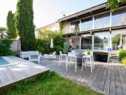 ARCHITECTURE TYPÉE 1970 LANDÉ