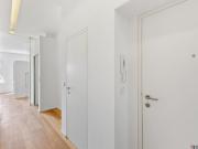 Architekten Dachloft mit Balkon, Hochwertiger...
