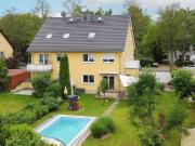 Architektenhaus mit gehobener Ausstattung, Pool und...