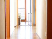 Architektenhaushälfte mit garten, dachterrasse und...