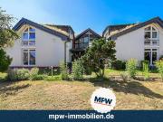 Architektenstil trifft Wohnkomfort: Licht, Raum und...
