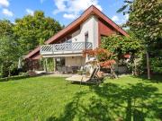 ARCHITEKTONISCHES BIJOU AUF FAST 1’000 M² LAND