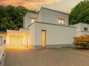 Architektonisches Juwel mit Spa und Smart Home Komfort...
