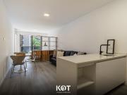 Arcos al 1800, Argentina