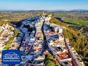 ARCOS DE LA FRONTERA, CASA AMUEBLADA CON LICENCIA DE...