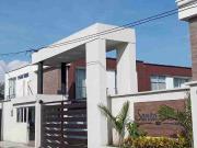 Area alquila Casa con acabados de lujo en Barrio Santa...