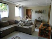 Área privativa em prédio individual com Elevador