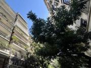 Arenales y Montevideo Zona Plaza Vicente López...