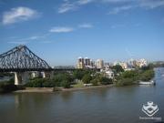 ARGUABLY THE CBDs FINEST RIVERFRONT COMPLEX 1 Bedroom...