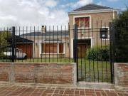 ARGUELLO CASA DOS PLANTAS A 4 CUADRAS DE RECTA MARTINOLLI!