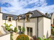 Argyle Street, St. Andrews, 5 Bedroom End