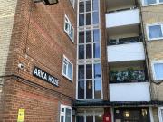 Arica Road, Bermondsey SE16, 2 bed flat to rent, £2,400...