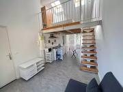 Arles 13200 Location appartement 1 pièce t1 au dernier étage