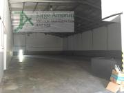 Armazém 990 m2 junto aeroporto do Porto. Area total 1300...
