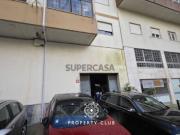 Armazém / Antiga Oficina na Pontinha Excelente Localização