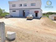 Armazém Comercial/Industrial com Terreno de 1 Hectare!...