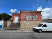 Armazém em Aldeia Galega da Merceana e Aldeia Gavinha