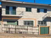 Armazém para arrendar em Paredes