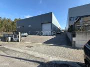 Armazm semi novo em Romariz