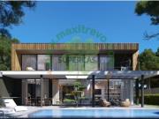 Aroeira I Moradia com terreno de 500m2 I Nova I Piscina I T4