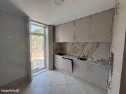 Arpartamento Duplex T2 Remodelado e Equipado Rua Jlio...