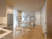 Arrenda se apartamento excelente T2 novo, com 2 frentes,...