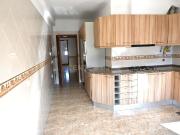 Arrenda se Apartamento T2 com Excelentes reas Santa...