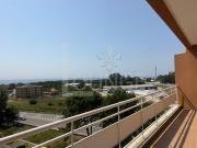 Arrenda se Apartamento T2 com Varanda e Vista Mar...