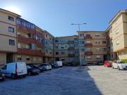 Arrenda se Apartamento T2 Remodelado com Garagem 3.º Andar