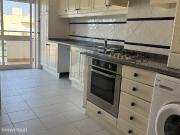 Arrenda se T2 com garagem, Vale das Flores em Coimbra,...
