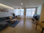 Arrenda se T2 com Vista Mar no Estoril – Rua Professora...