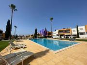 Arrendamento Anual T2 / Piscina