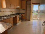 ARRENDAMENTO: Apartamento T2 em Esgueira!