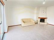 ARRENDAMENTO Apartamento T2 na Quinta da Esperança...