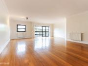 Arrendamento Apartamento T3 com 172 m junto ao Jardim...