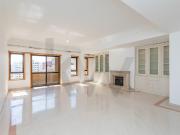 Arrendamento Apartamento T4 com 244m², Varandas,...