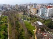 Arrendamento de Parqueamentos para Motas na avenida...
