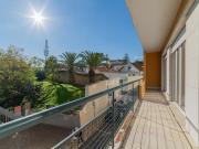 Arrendamento na Graça Excelente T3+1 acabado de remodelar