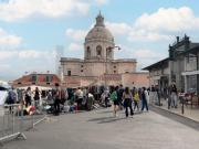 Arrendamento T3, com Terraço e Anexo junto à Feira da...