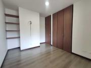 ARRENDAMOS APARTAMENTO EN EL POBLADO CON CUATRO ALCOBAS