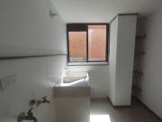 Arrendamos apartamento en laureles con 3 alcobas
