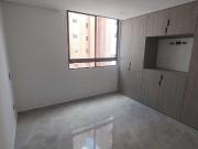 Arrendamos apartamento sector laureles, con 3 alcobas