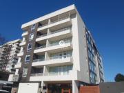 ARRENDAMOS DEPTO MONO AMBIENTE CON ESTACIONAMIENTO